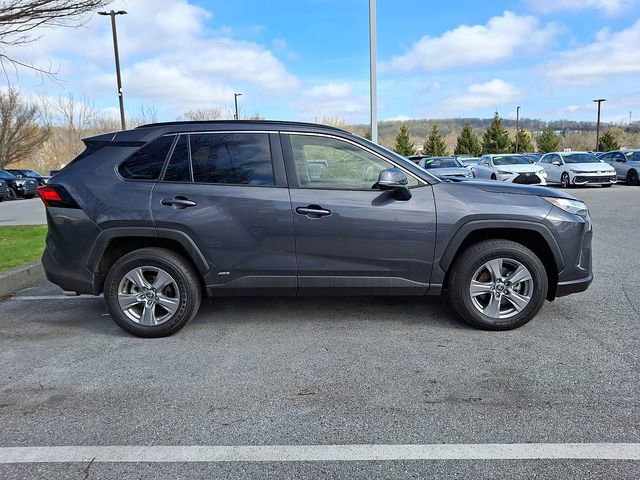 Used 2025 Toyota RAV4 XLE image 7