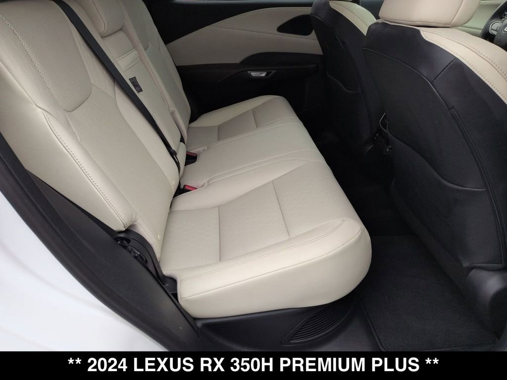 Used 2024 Lexus RX 350 w/ Convenience Package image 27