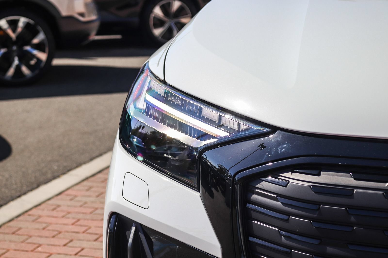 Certified 2023 Audi Q4 e-tron Prestige w/ Black Optic Package AWD/4WD image 12