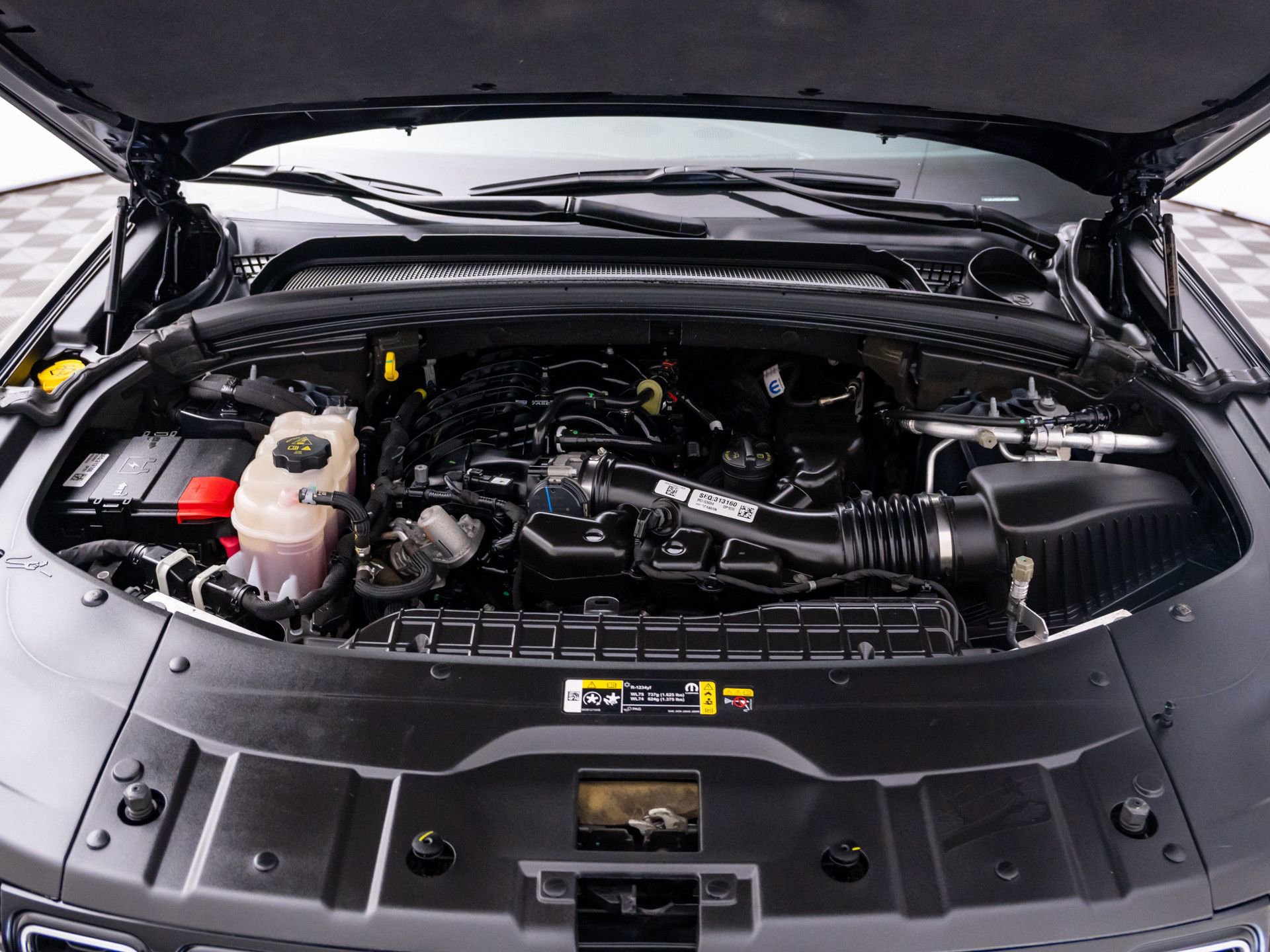 Used 2023 Jeep Grand Cherokee Limited image 34