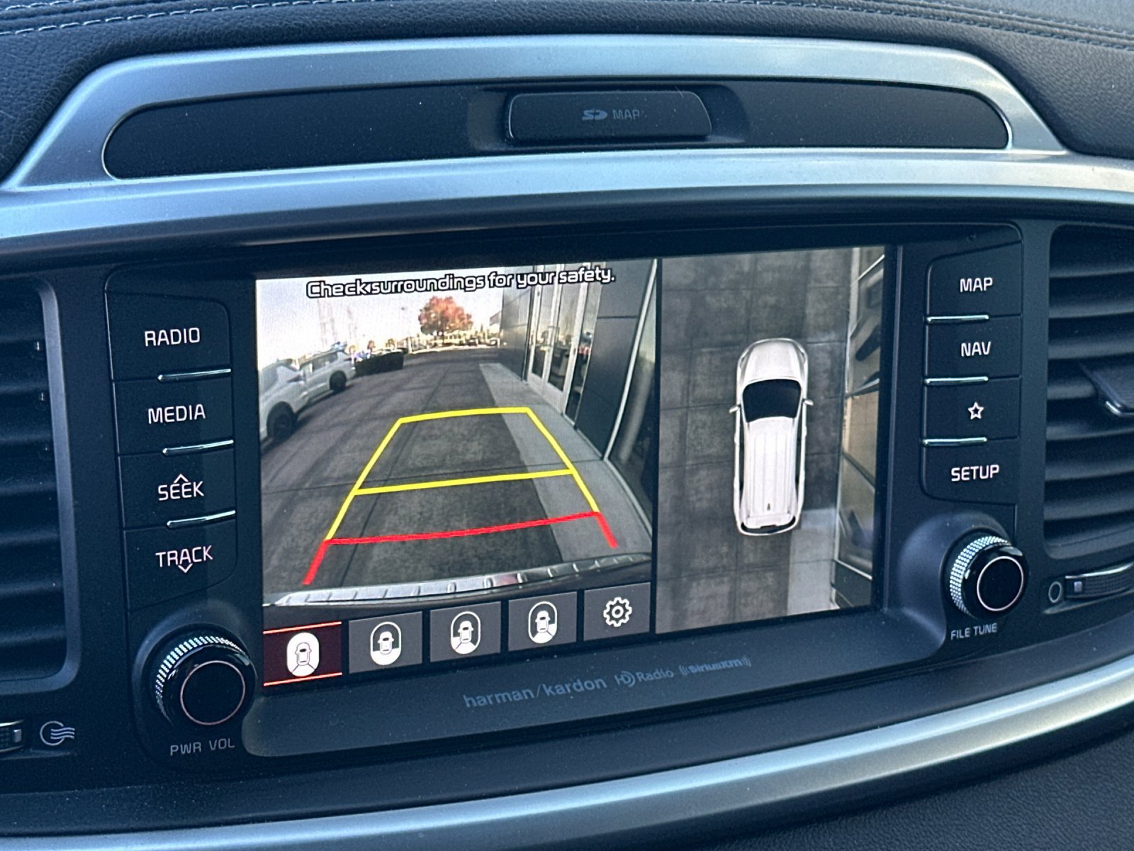 Used 2019 Kia Sorento SX AWD/4WD image 18