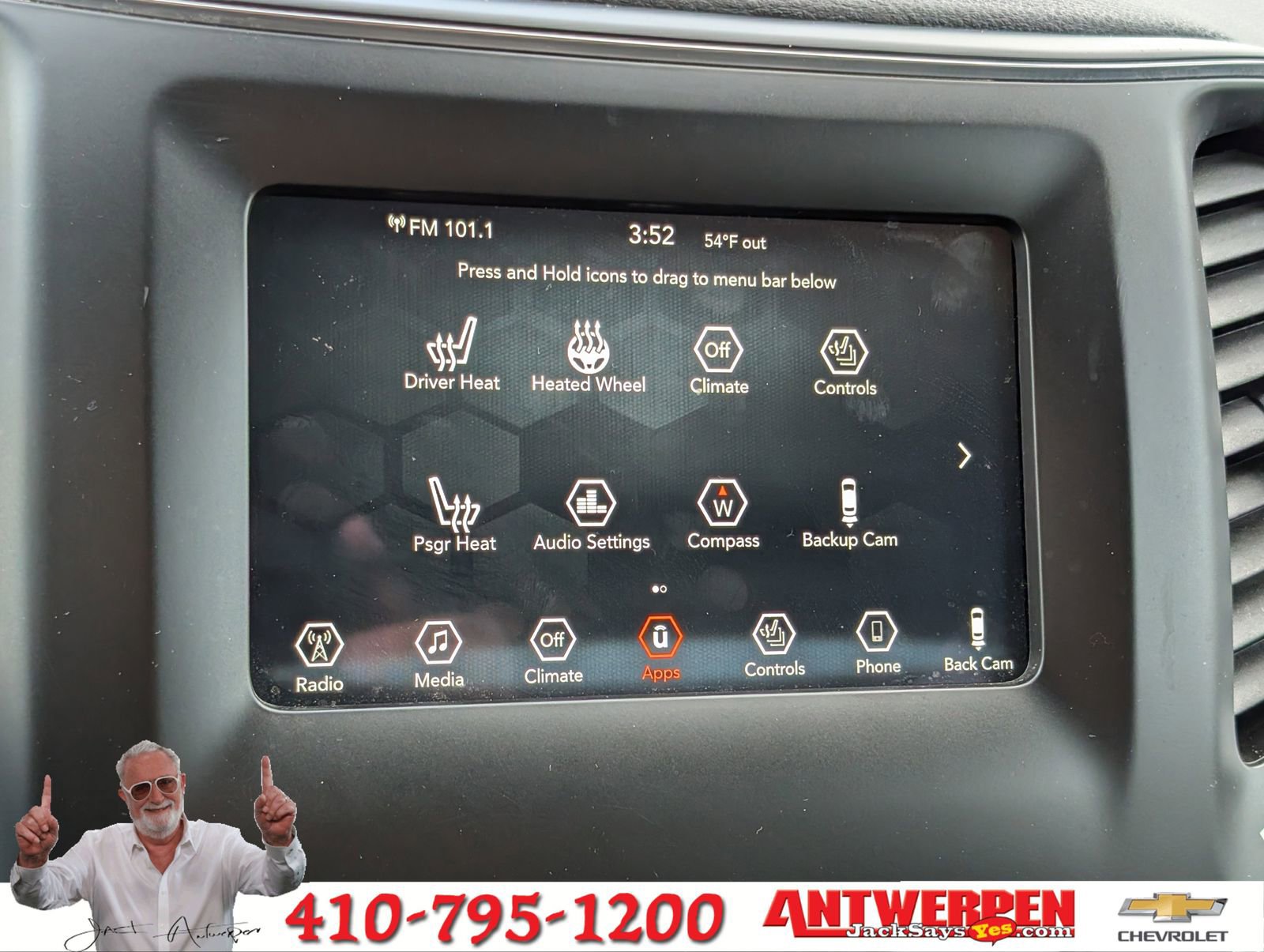 Used 2020 Jeep Cherokee Latitude Plus image 27