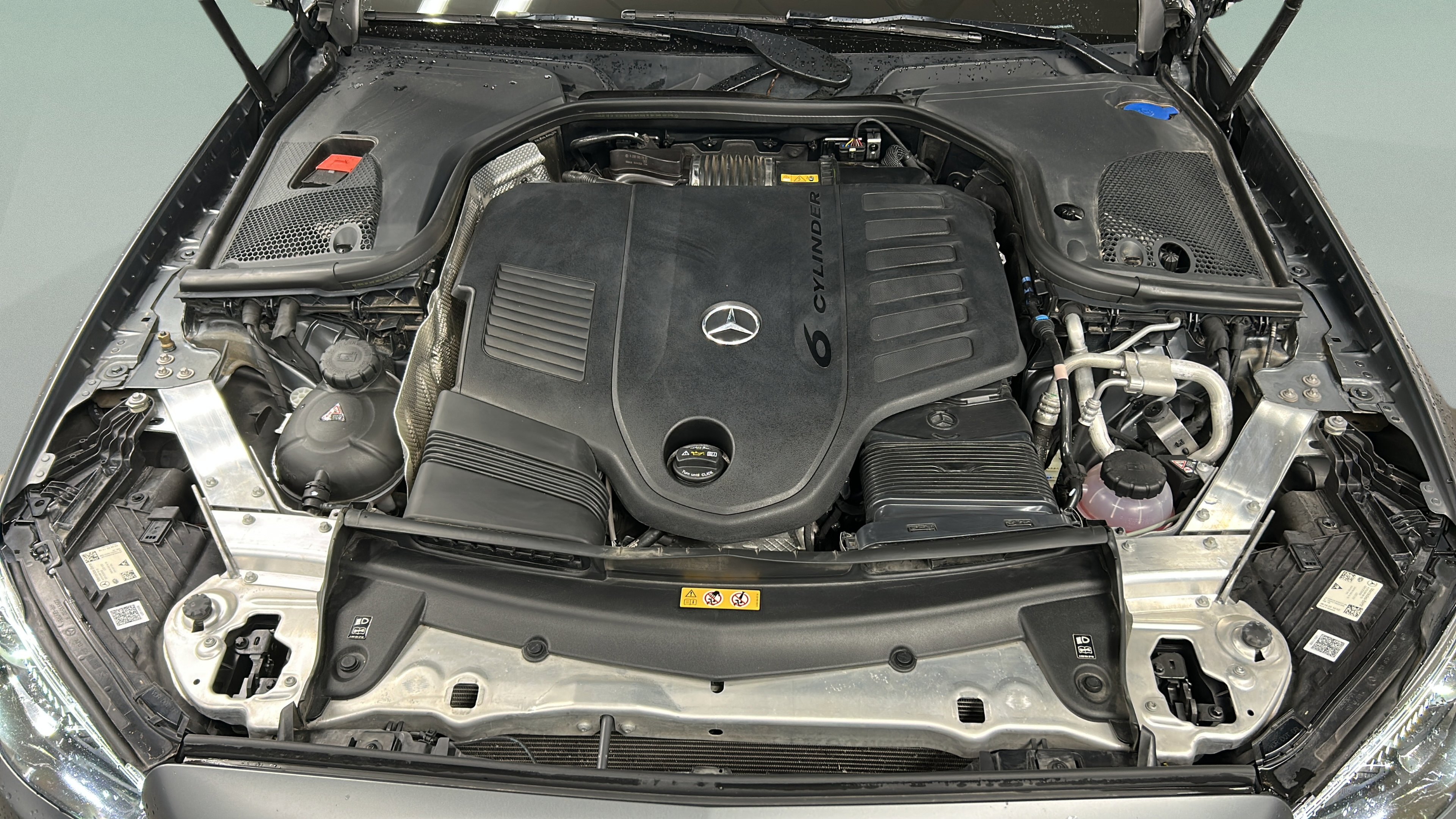 Certified 2023 Mercedes-Benz E 450 4MATIC Sedan image 33