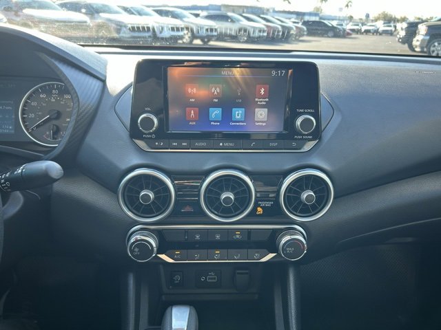 Used 2024 Nissan Sentra S image 23