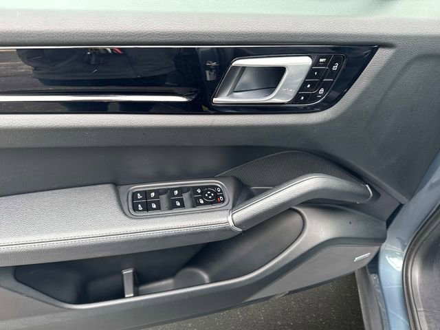 Used 2019 Porsche Cayenne S AWD/4WD image 14