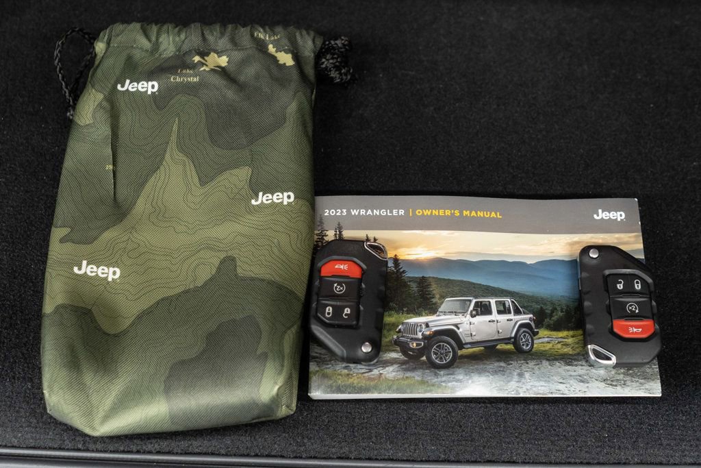 Used 2023 Jeep Wrangler Unlimited w/ 8.4" Radio Group AWD/4WD image 40