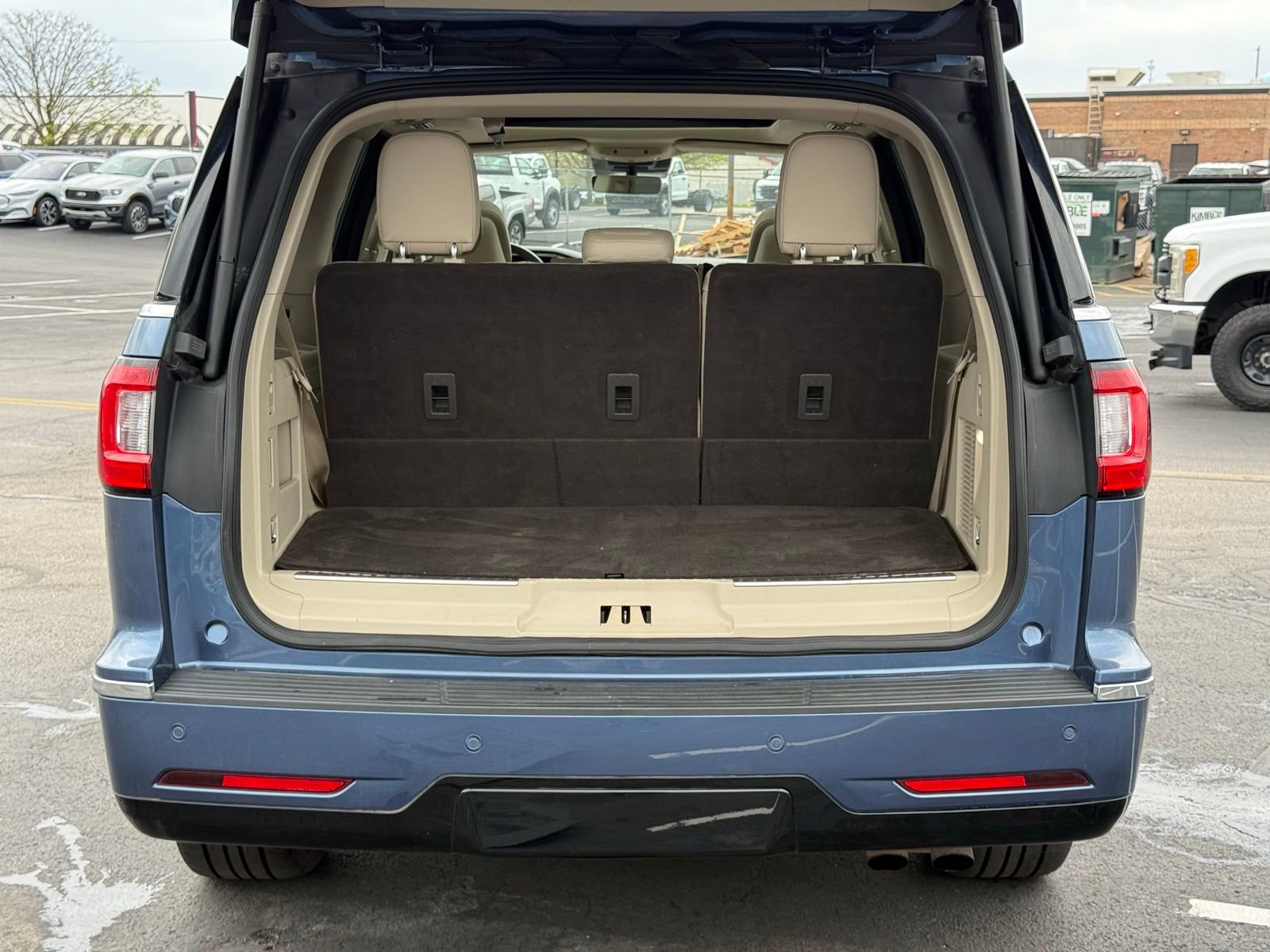 Used 2020 Lincoln Navigator Reserve w/ Luxury Package image 49