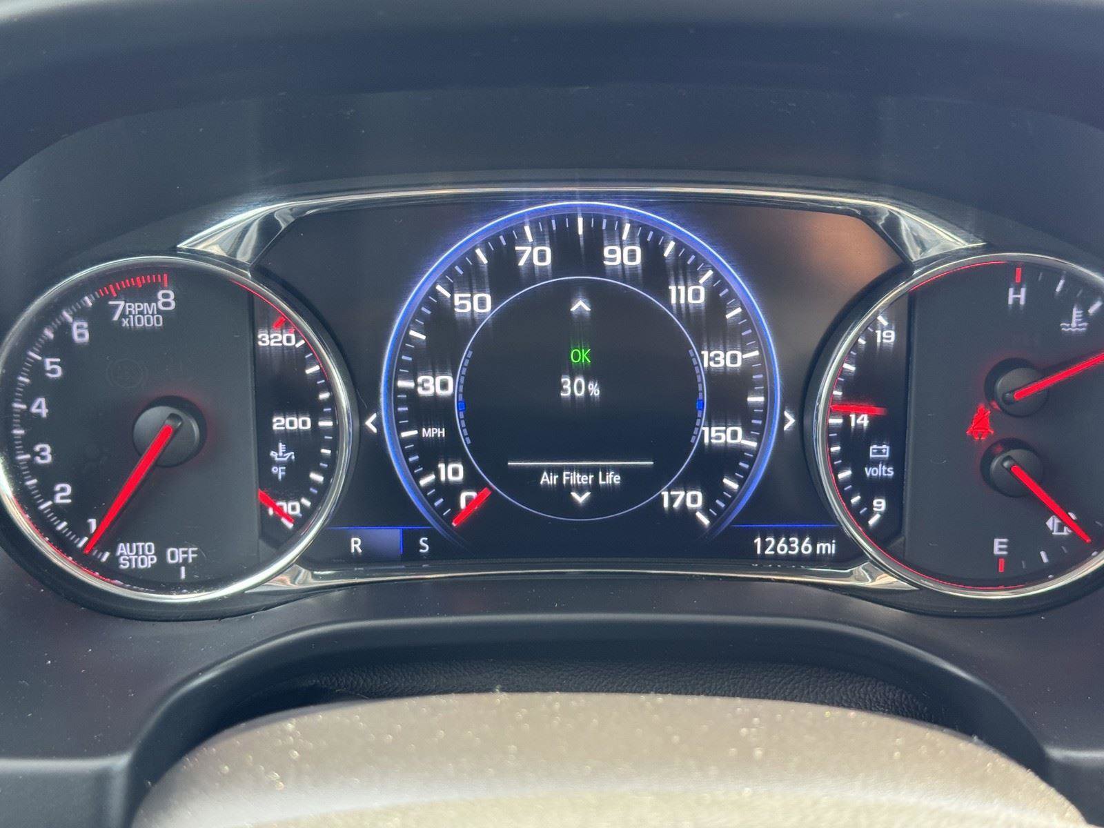 Used 2023 GMC Acadia SLT w/ Elevation Edition image 24