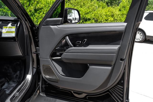 New 2026 Land Rover Range Rover SV AWD/4WD image 57