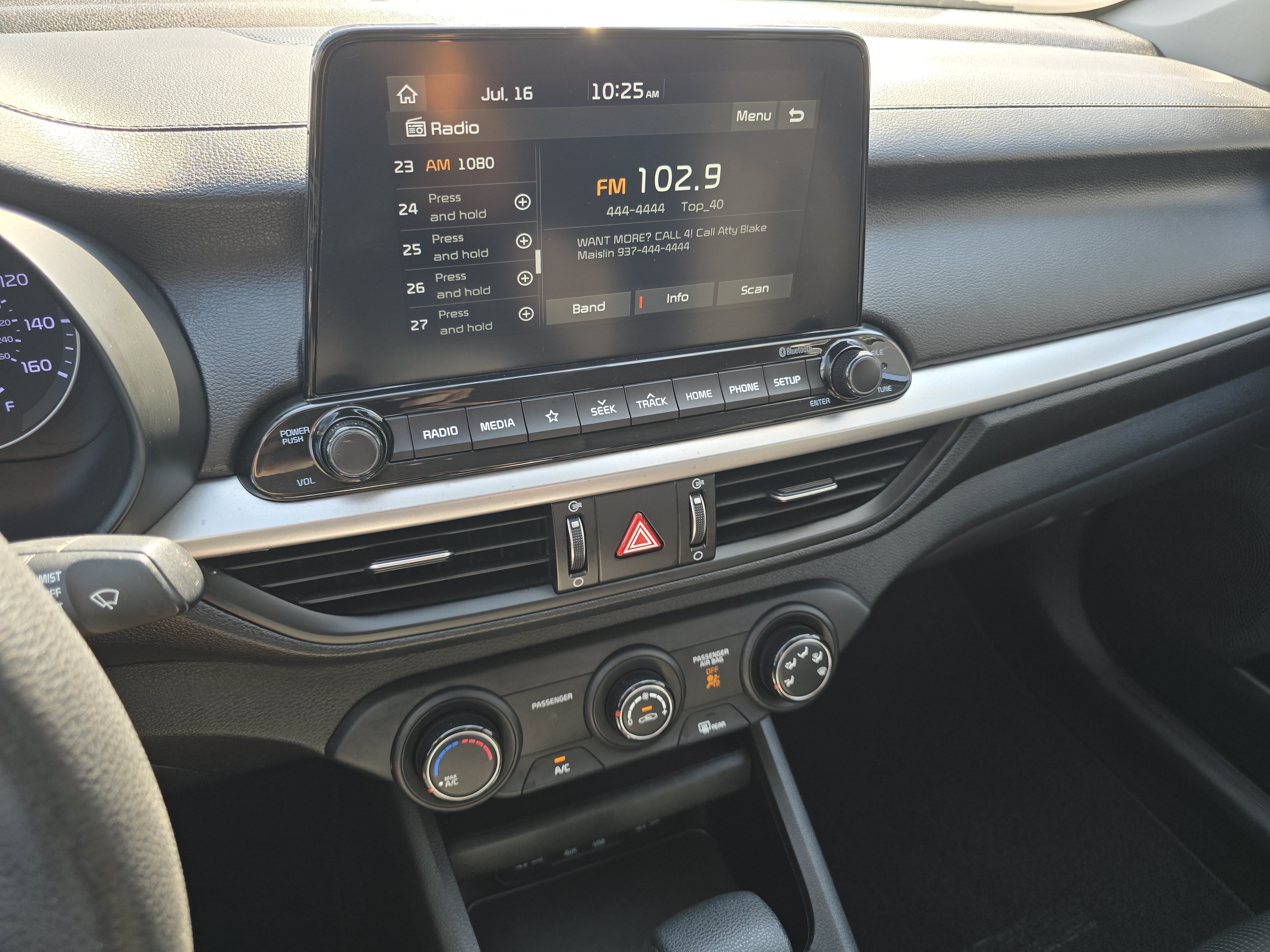 Used 2020 Kia Forte LXS FWD image 31