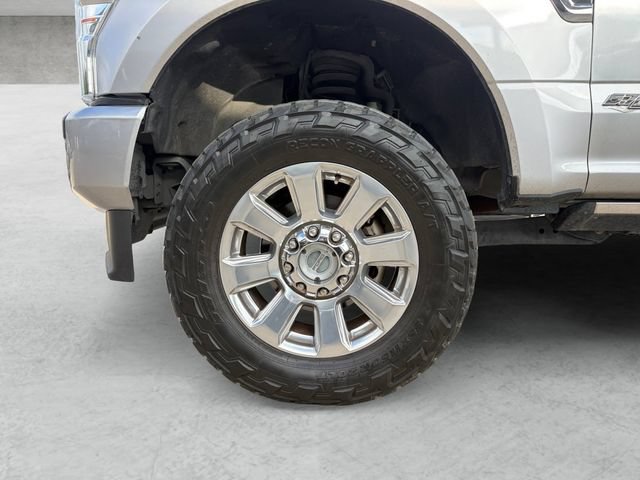 Used 2020 Ford F250 Platinum w/ FX4 Off-Road Package AWD/4WD image 23