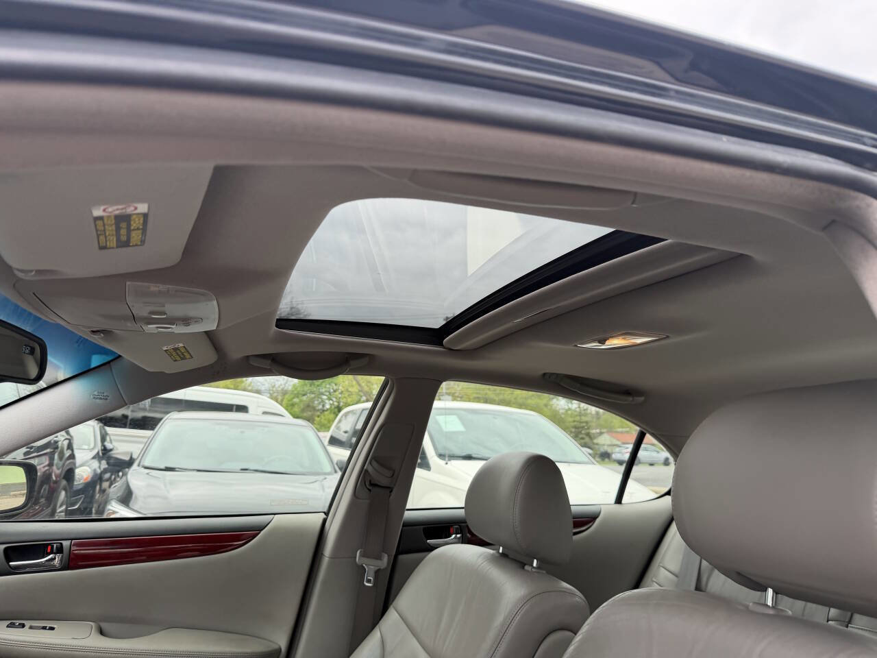 Used 2003 Lexus ES 330 FWD image 15