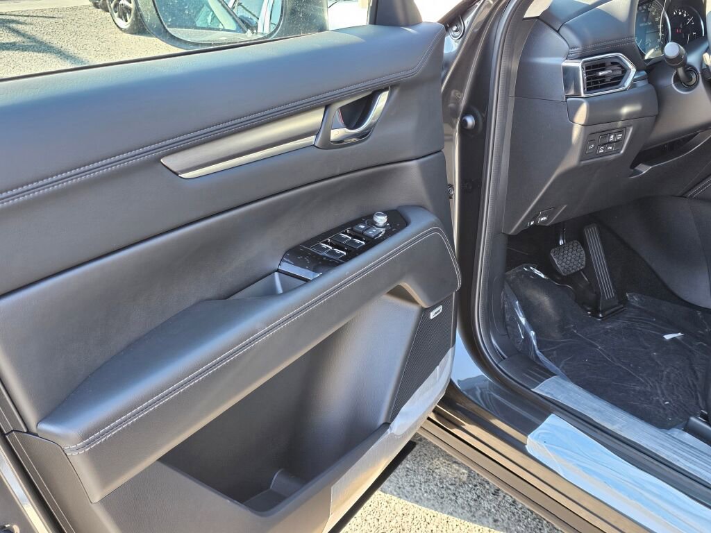 New 2025 MAZDA CX-5 AWD 2.5 S w/ Premium Plus Pkg image 17