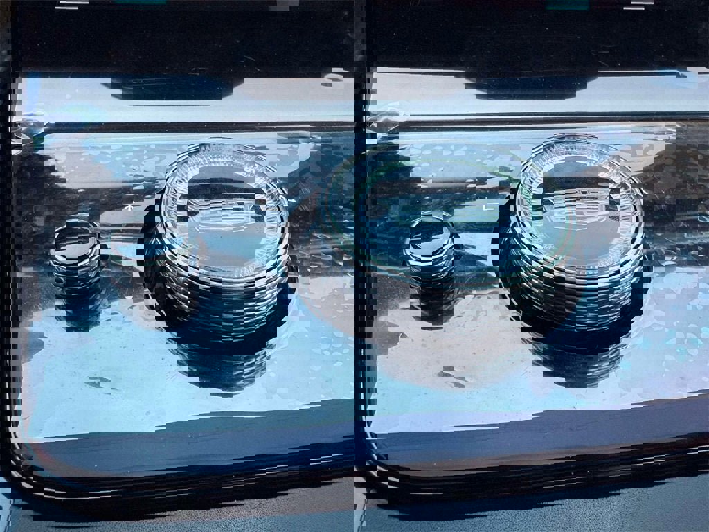 New 2025 Cadillac Escalade IQ Luxury 2 image 16