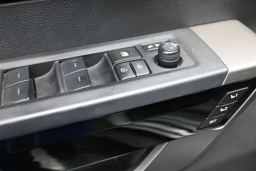 Used 2024 Toyota Tundra Limited w/ TRD Off-Road Package AWD/4WD image 12