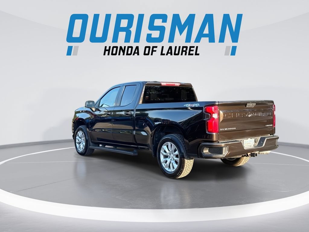 Used 2019 Chevrolet Silverado 1500 Custom w/ Custom Value Package AWD/4WD image 6