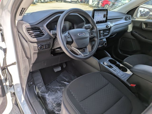 Used 2025 Ford Escape Active image 5