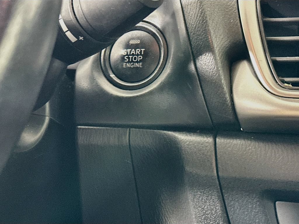 Used 2018 MAZDA MAZDA3 Touring FWD image 20