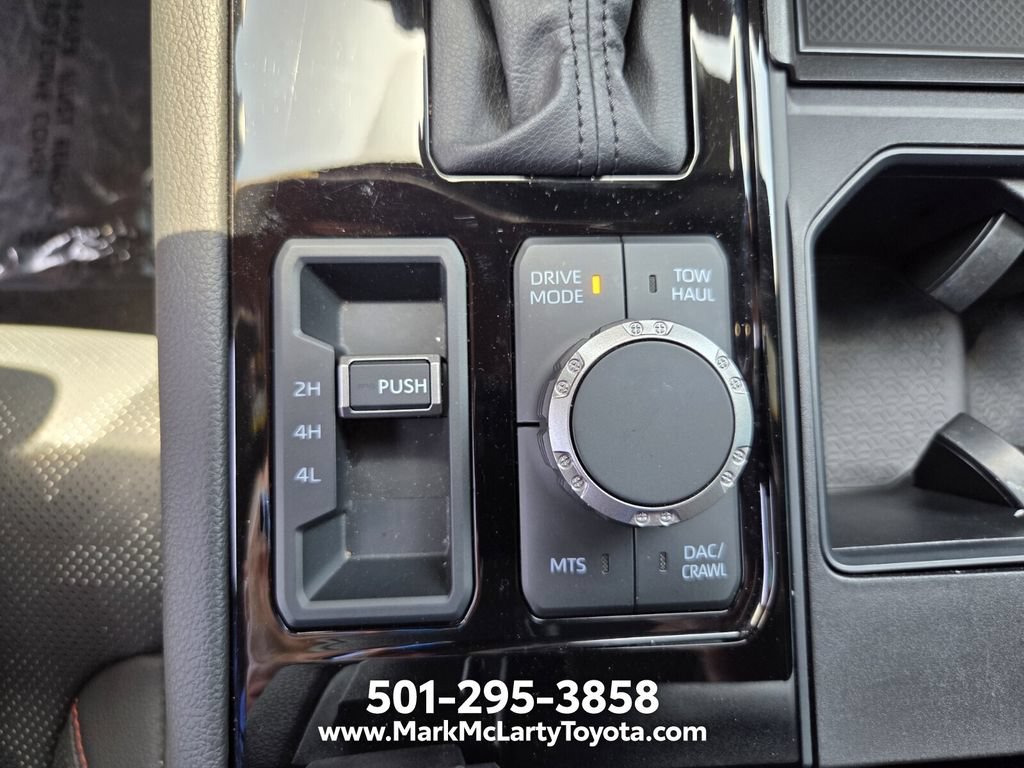 Used 2025 Toyota Tundra TRD Pro AWD/4WD image 33