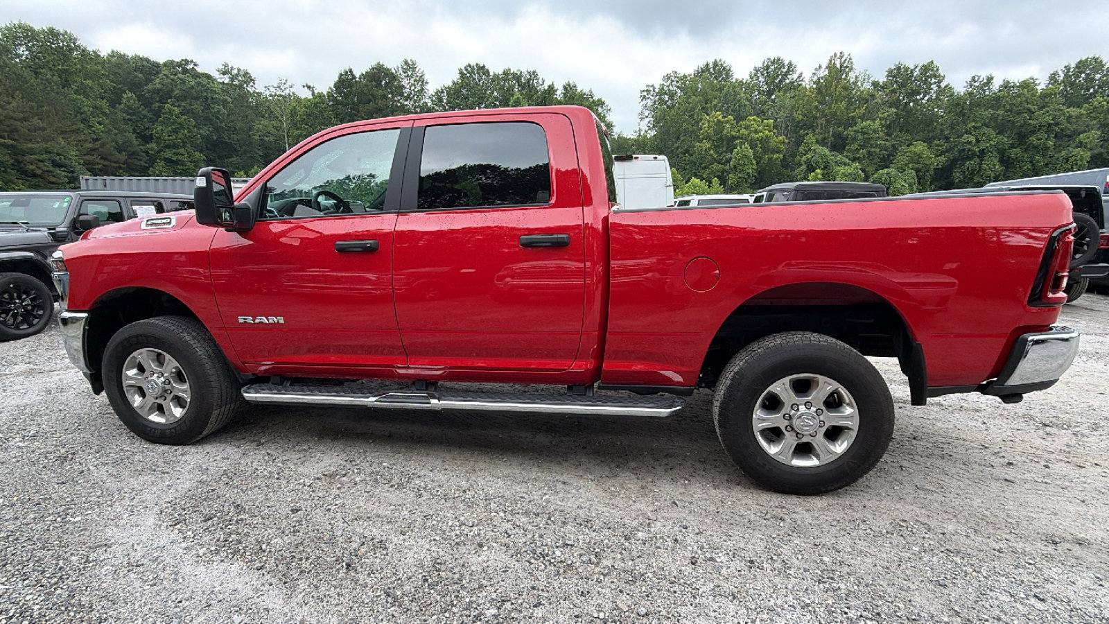 Used 2026 RAM 2500 Big Horn AWD/4WD image 11