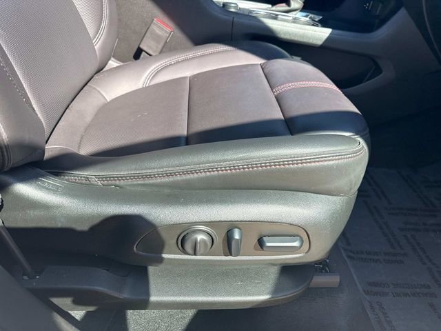 Used 2023 Chevrolet Traverse RS w/ LPO, Floor Liner Package image 16