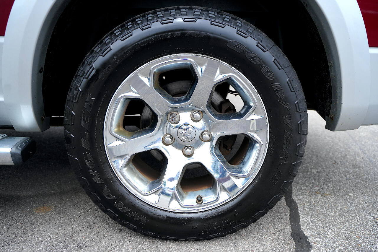 Used 2014 RAM 1500 Laramie w/ Convenience Group image 11