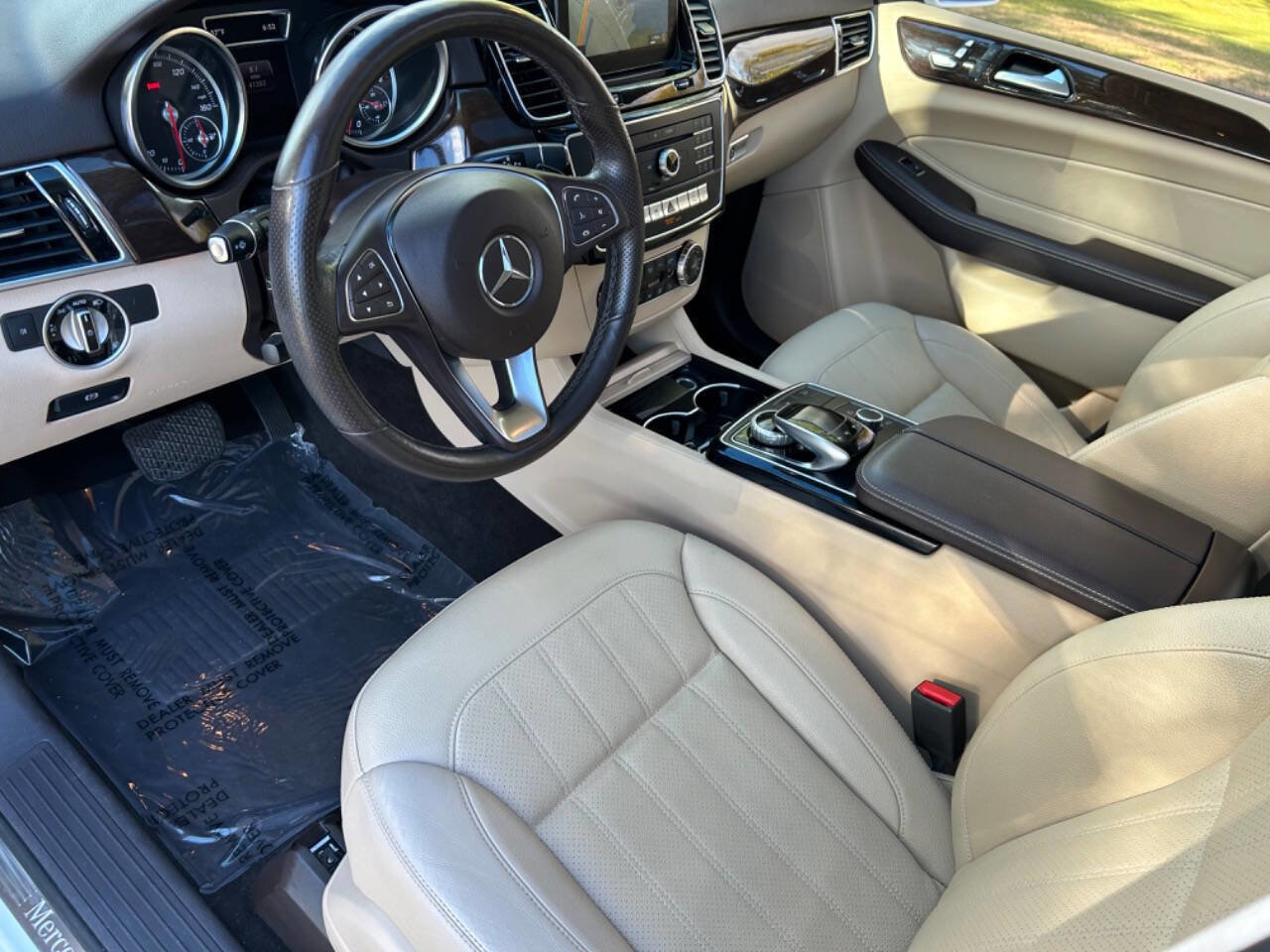 Used 2016 Mercedes-Benz GLE 350 4MATIC w/ Premium Package image 33