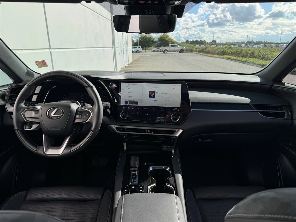 Used 2023 Lexus RX 350 AWD image 12