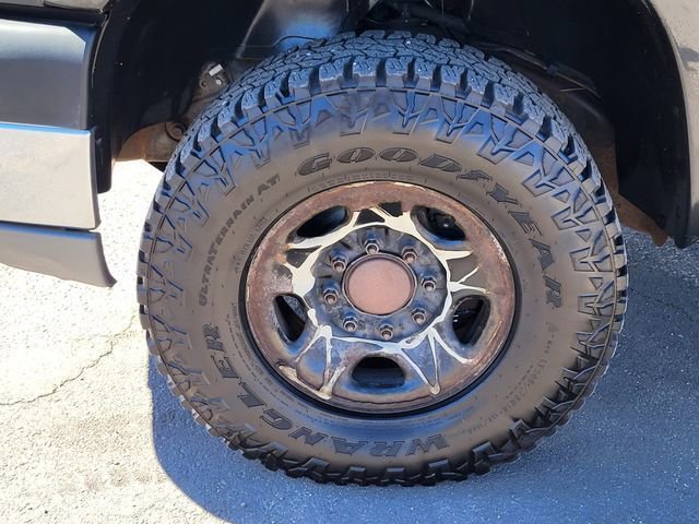 Used 2003 Chevrolet Silverado 2500 LS w/ Skid Plate Package image 9