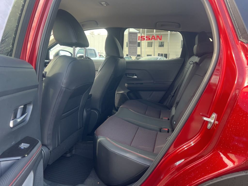 New 2025 Nissan Kicks SR image 21