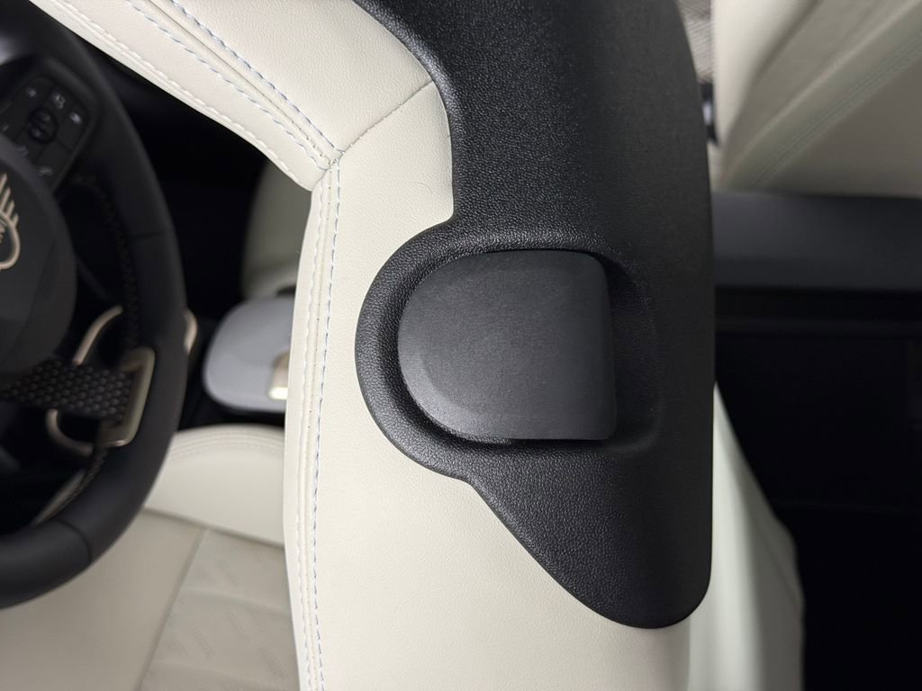 Certified 2025 MINI Cooper S image 22