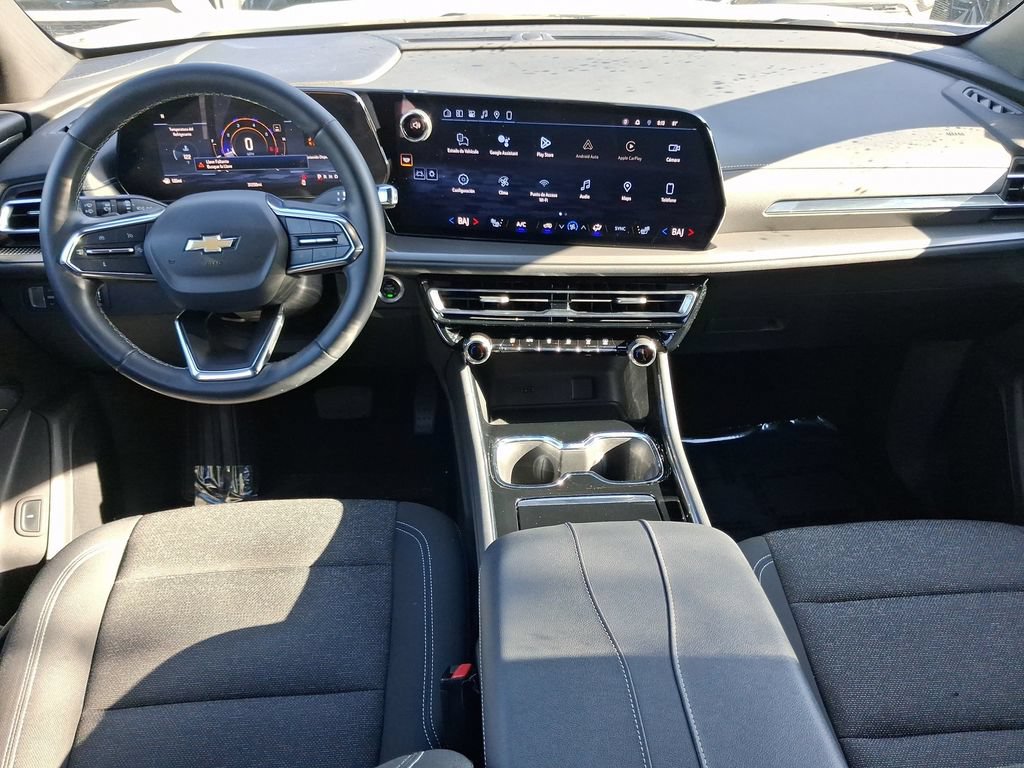 Used 2024 Chevrolet Traverse LS FWD image 15