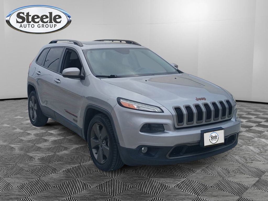 Used 2016 Jeep Cherokee 75th Anniversary image 3