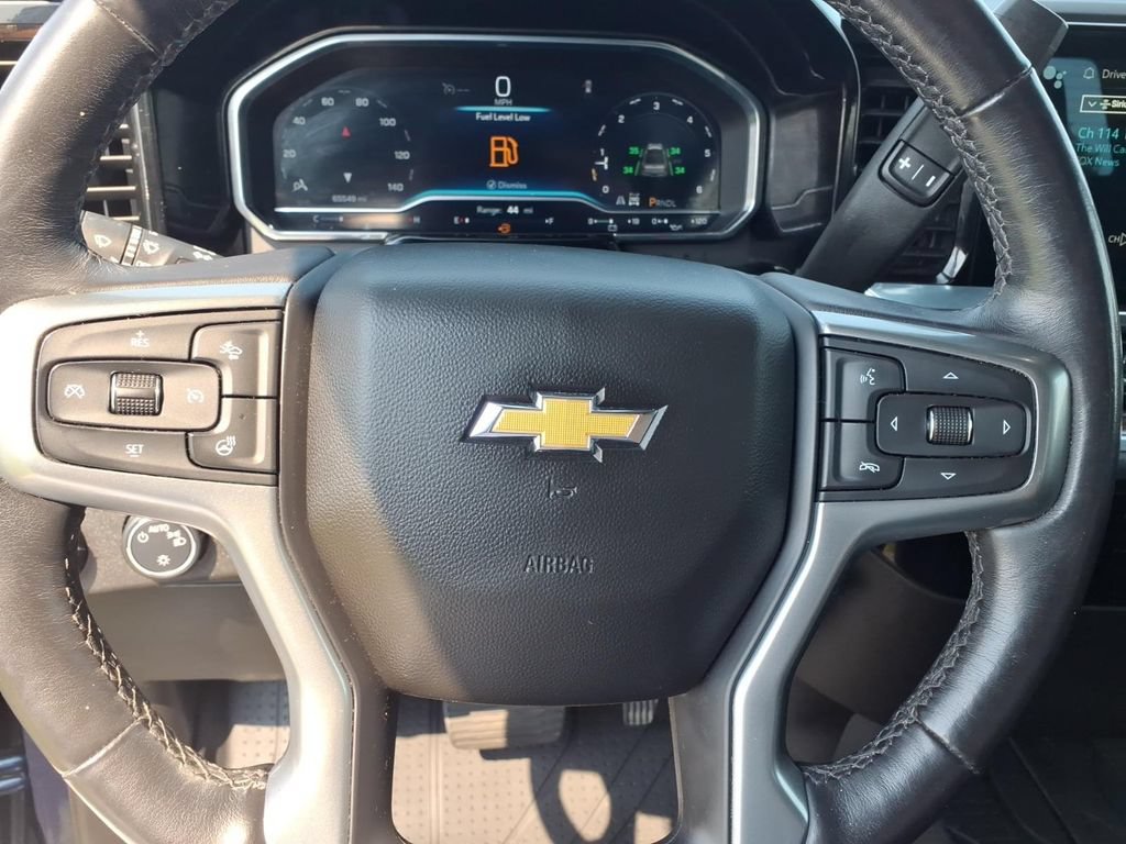 Used 2022 Chevrolet Silverado 1500 LT AWD/4WD image 7