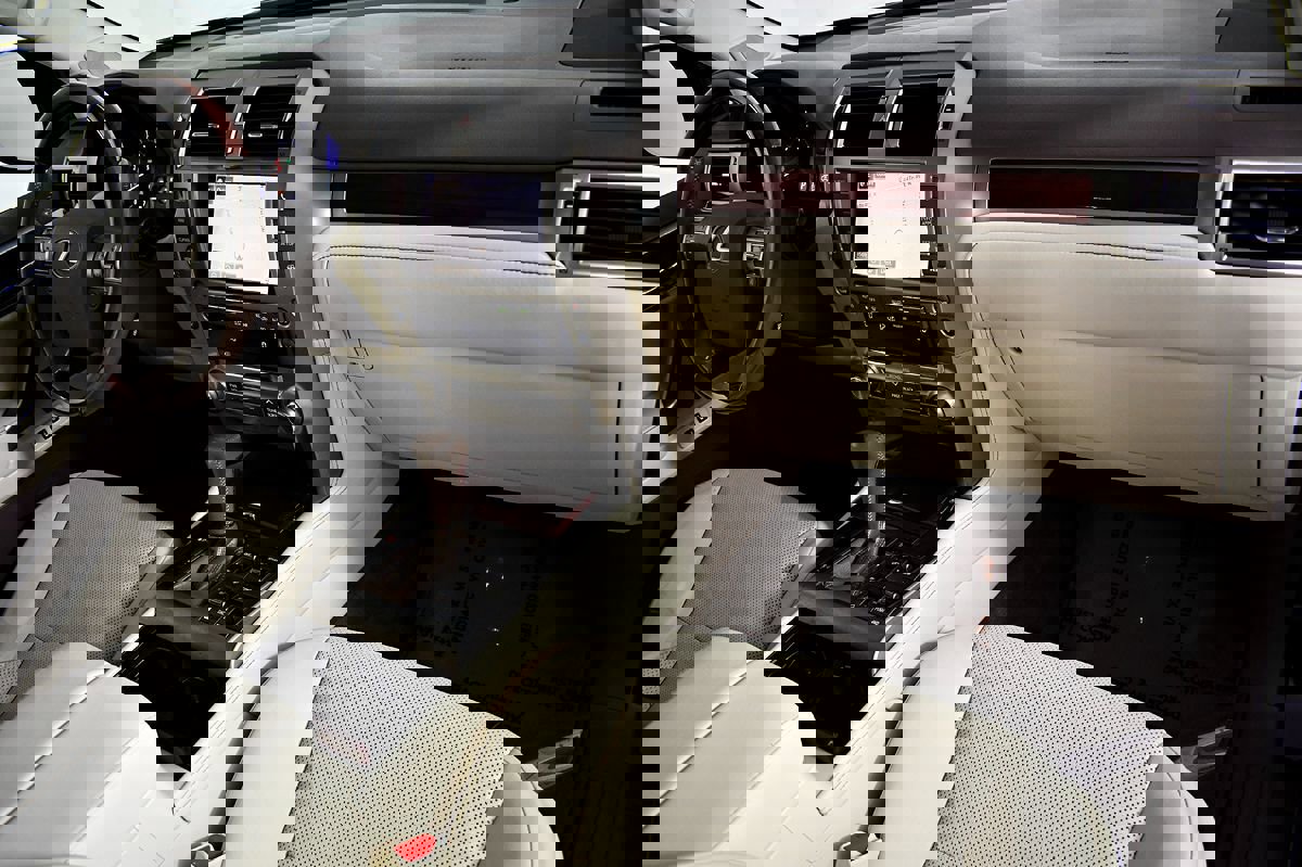 Used 2016 Lexus GX 460 Luxury image 21