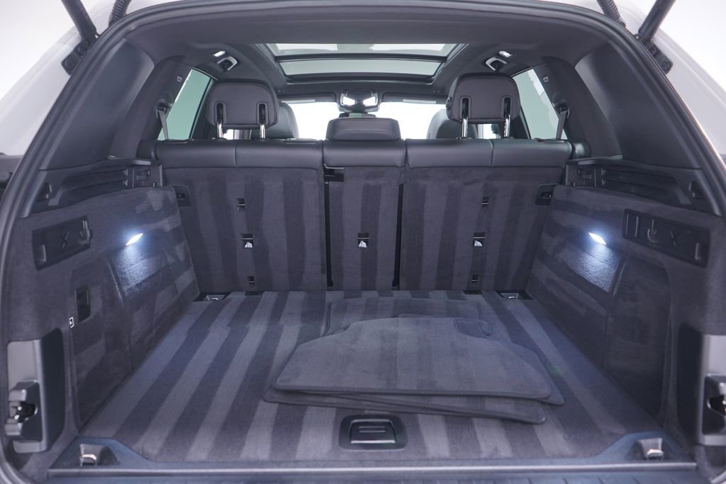 Used 2026 BMW X5 xDrive40i w/ M Sport Package image 23