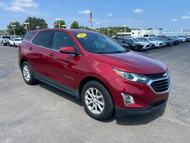 Used 2019 Chevrolet Equinox LT w/ Driver Convenience Package FWD image 3
