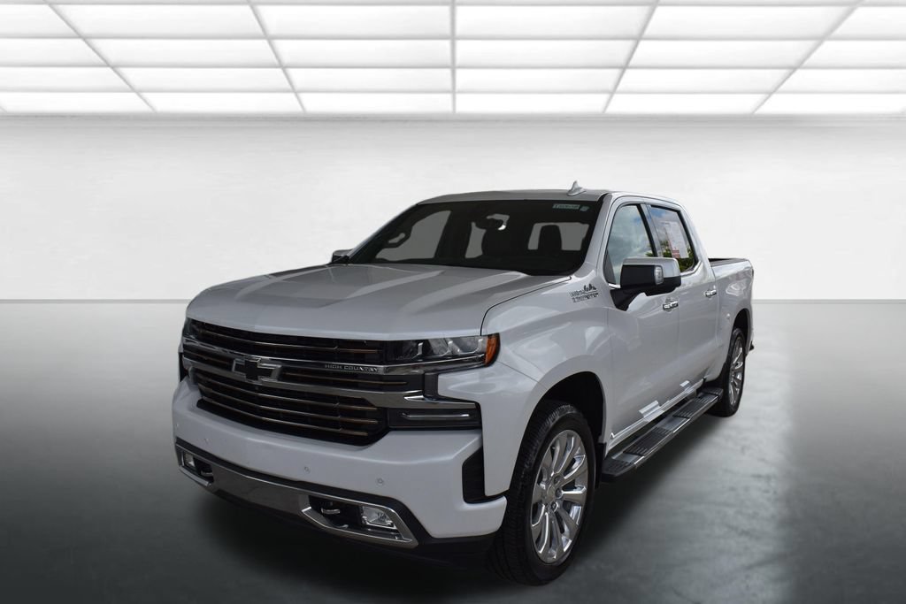 Used 2020 Chevrolet Silverado 1500 High Country w/ Technology Package AWD/4WD image 5