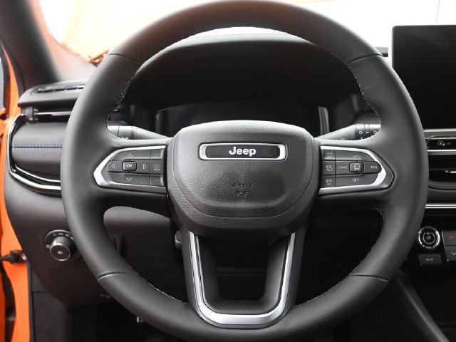 New 2026 Jeep Compass Limited w/ Sun, Sound & Navigation Group AWD/4WD image 28