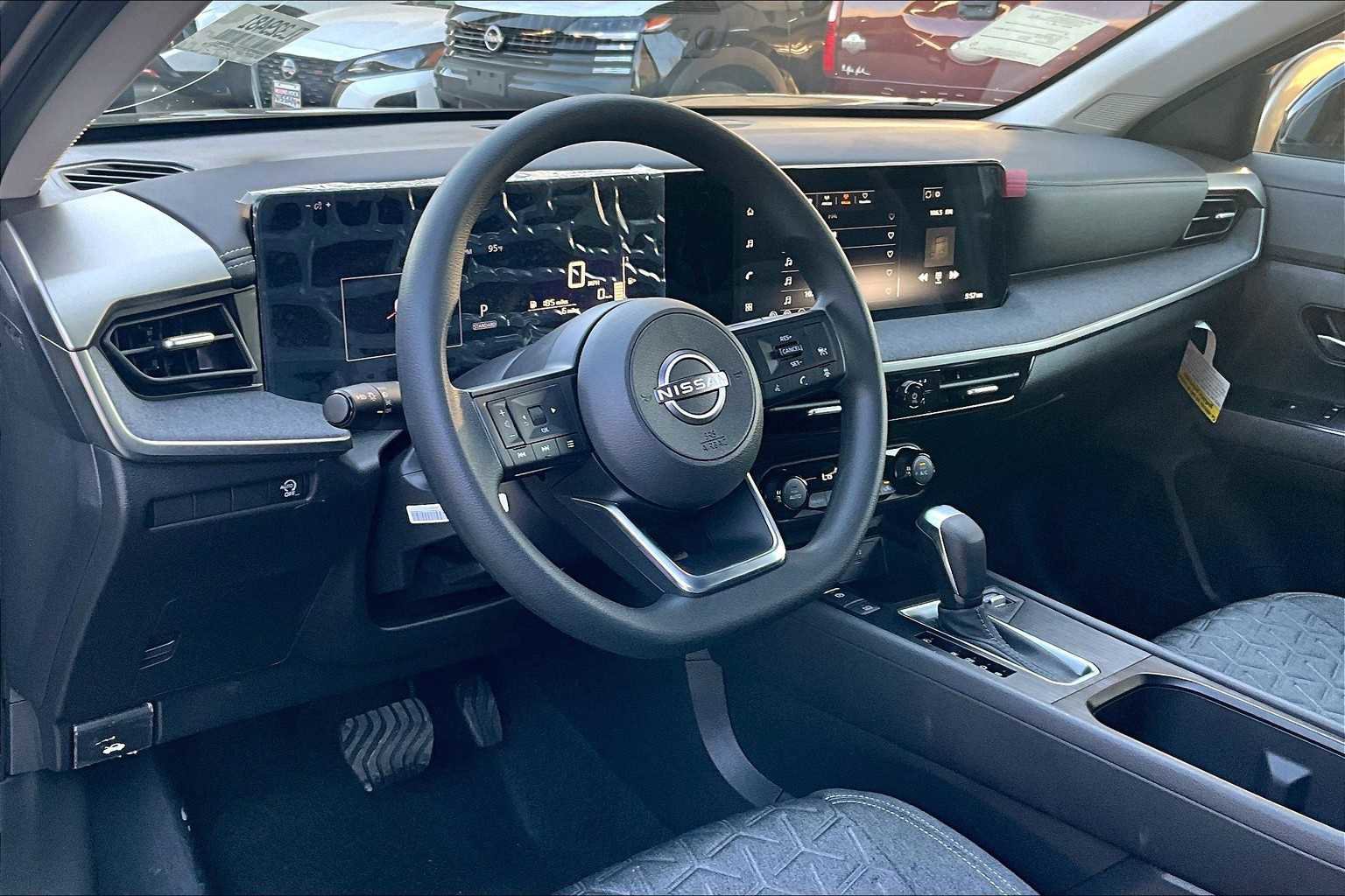 New 2026 Nissan Kicks SV image 10