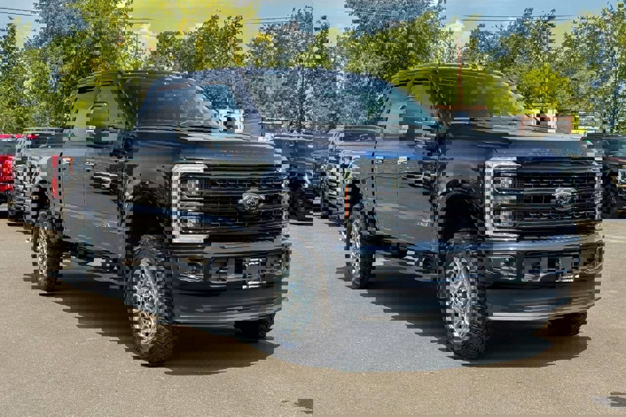 Used 2024 Ford F250 Lariat w/ Black Appearance Package