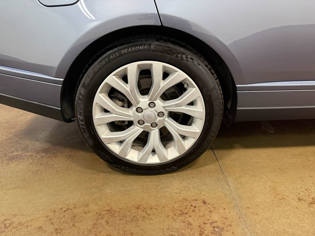 Used 2019 Land Rover Range Rover Supercharged AWD/4WD image 92