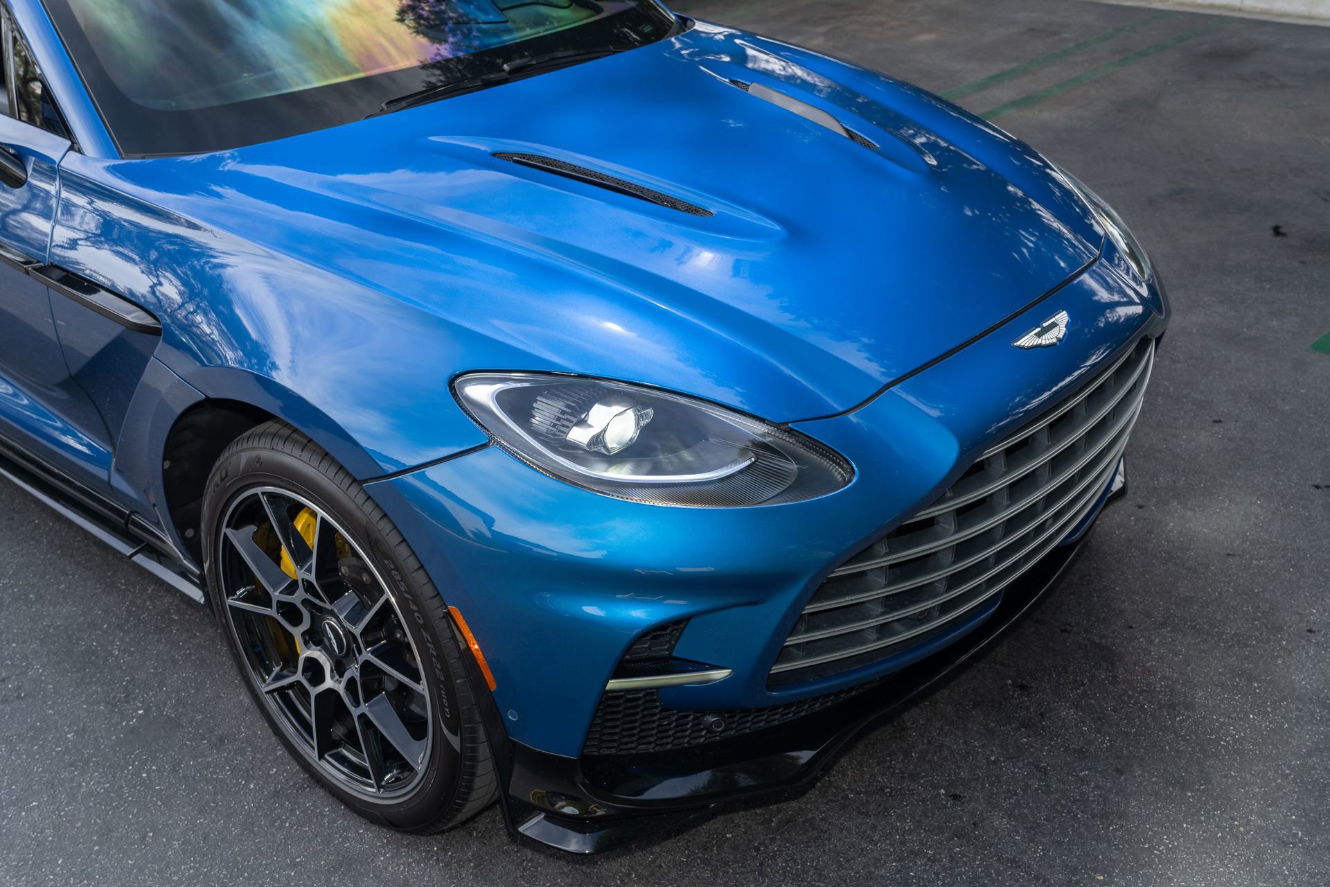 Used 2023 Aston Martin DBX 707 image 9