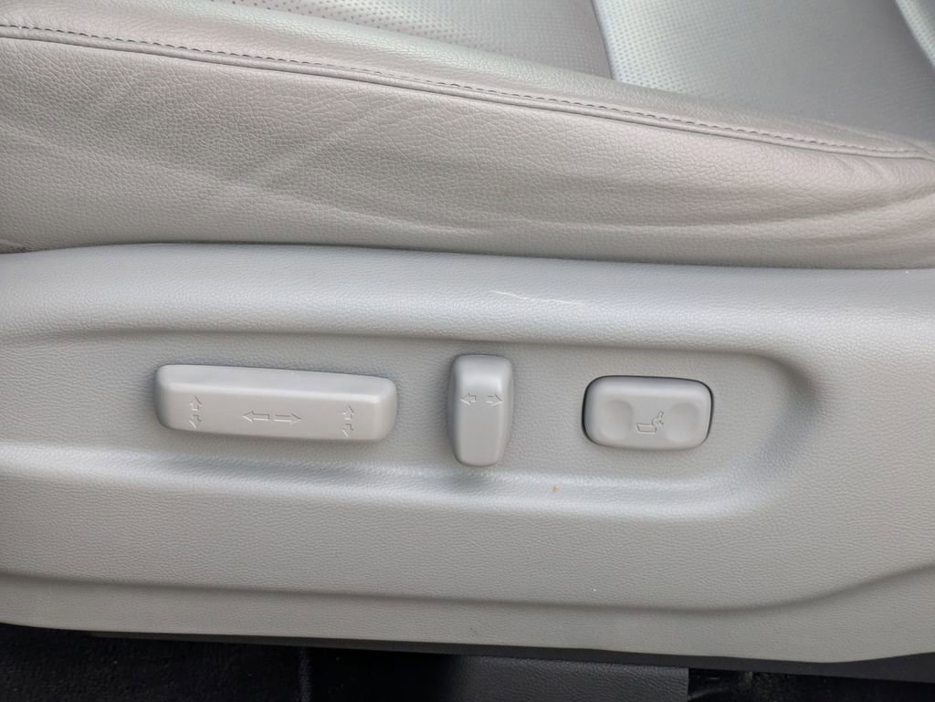 Used 2023 Honda Ridgeline RTL image 12