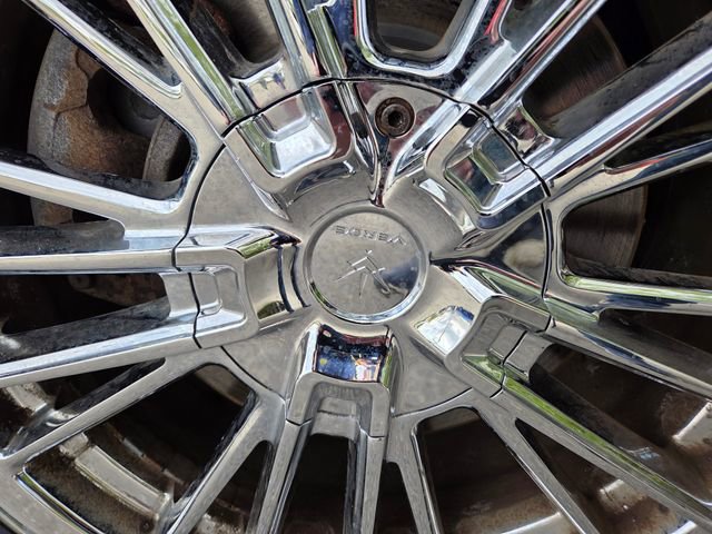 Used 2015 Lincoln MKX AWD w/ Equipment Group 101A image 30