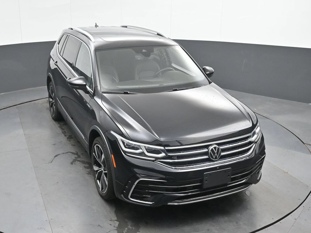 Used 2022 Volkswagen Tiguan SEL R-Line AWD/4WD image 34