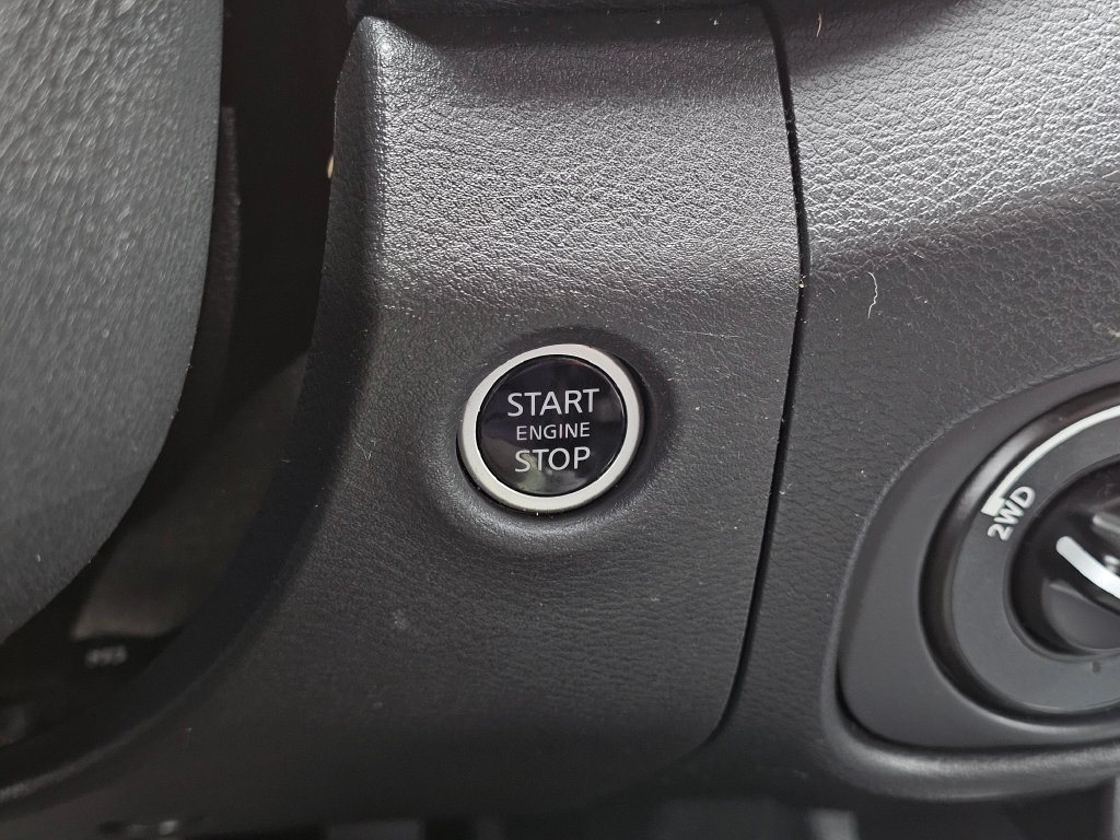 Used 2024 Nissan Frontier SV w/ SV Convenience Package AWD/4WD image 26