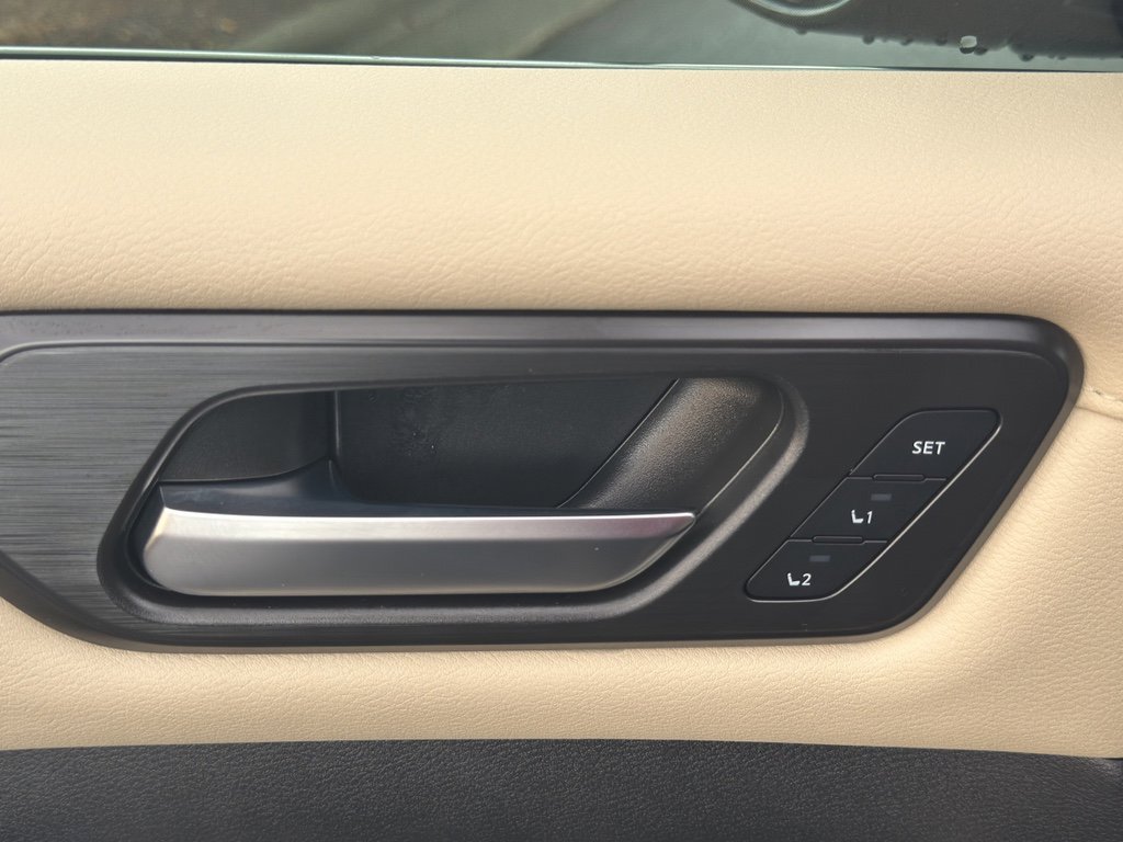 New 2026 Nissan Armada Platinum Reserve image 19