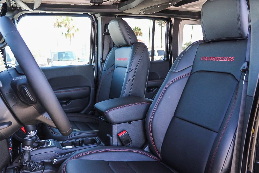 New 2026 Jeep Wrangler Unlimited Rubicon AWD/4WD image 18