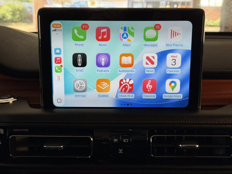 Used 2020 Lincoln Aviator Reserve w/ Equipment Group 202A image 25